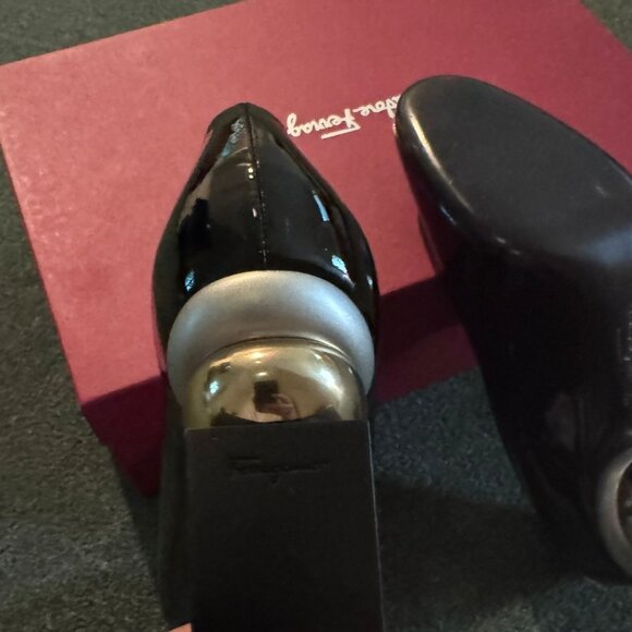 Ferragamo Black Patent Block Heel--Lilian Size 8.5 C - Picture 9 of 14